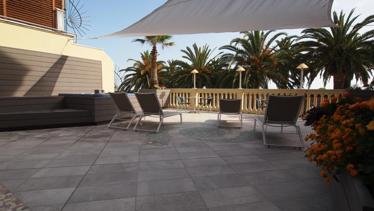 Piccolo Hotel Moneglia Bagian luar foto