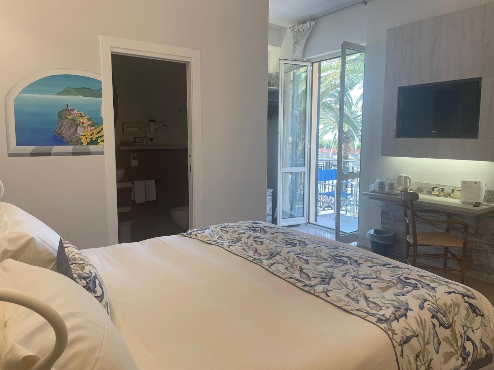 Piccolo Hotel Moneglia Bagian luar foto