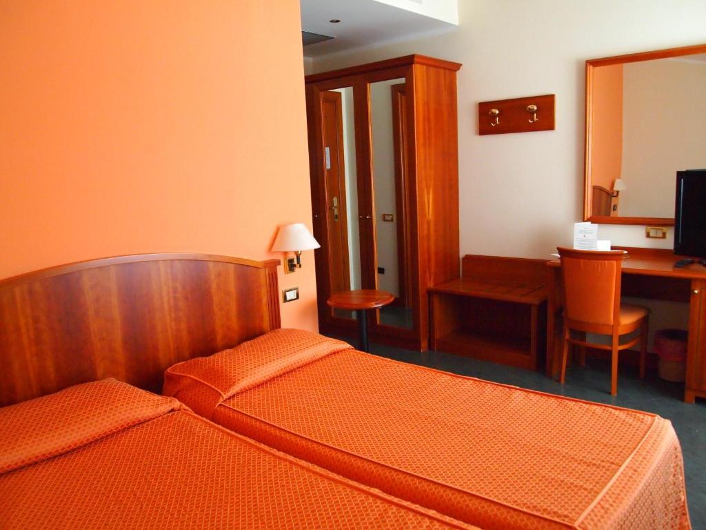 Piccolo Hotel Moneglia Bagian luar foto