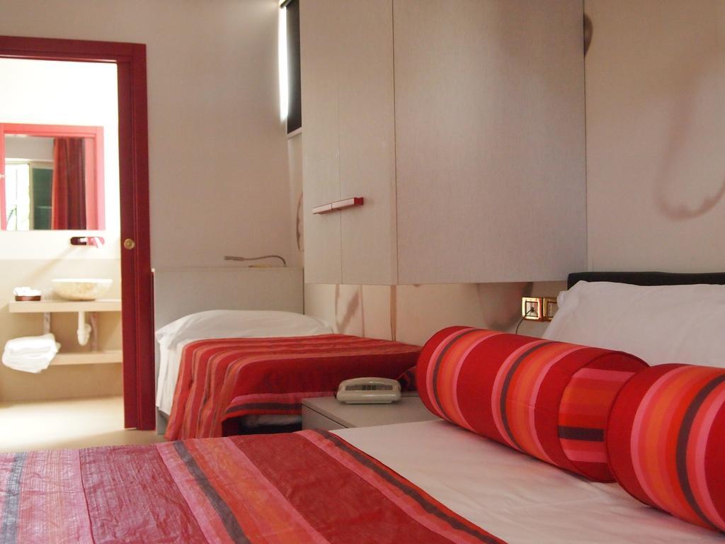 Piccolo Hotel Moneglia Bagian luar foto